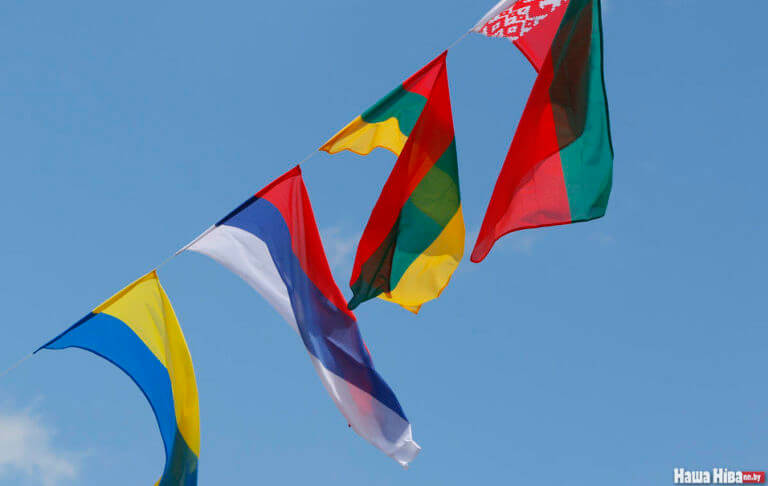 флаги учасников кубка беларуси